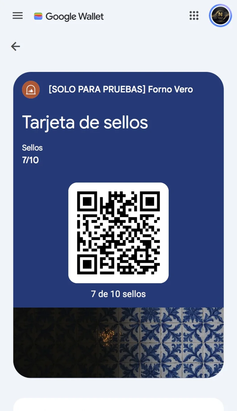 Tarjeta de sellos de Forno Vero dentro de Google Wallet, con 7 de 10 sellos y su código QR